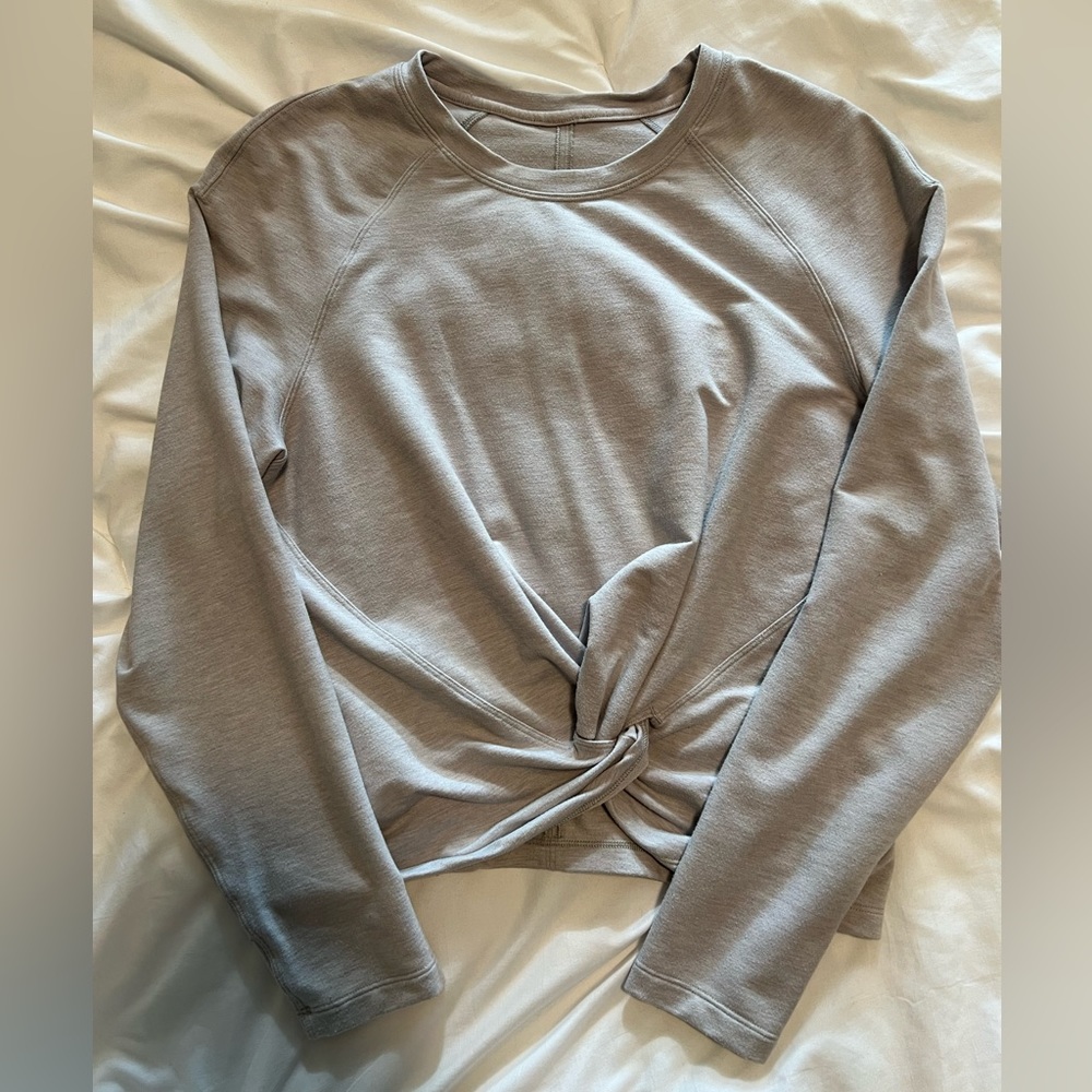 Lululemon twist long sleeve